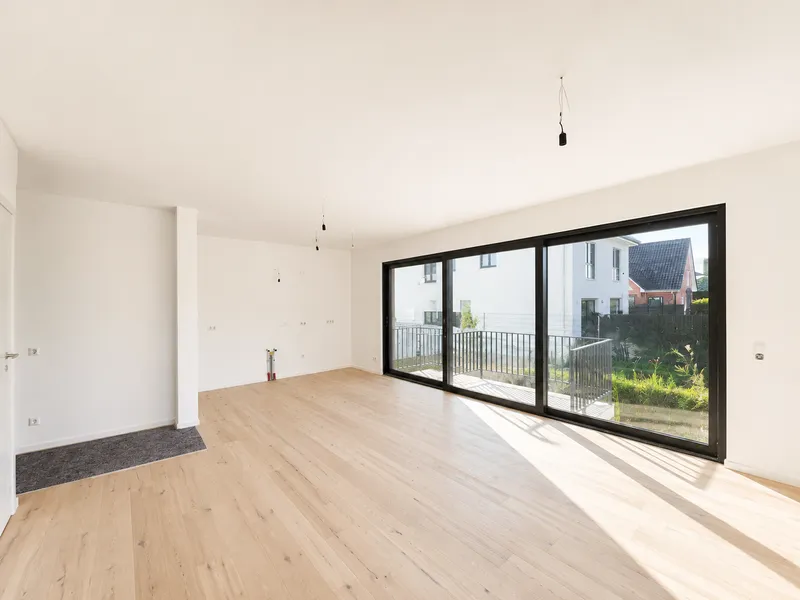 schöne 2 Zimmer Wohnung mit Gartenanteil — photo 1